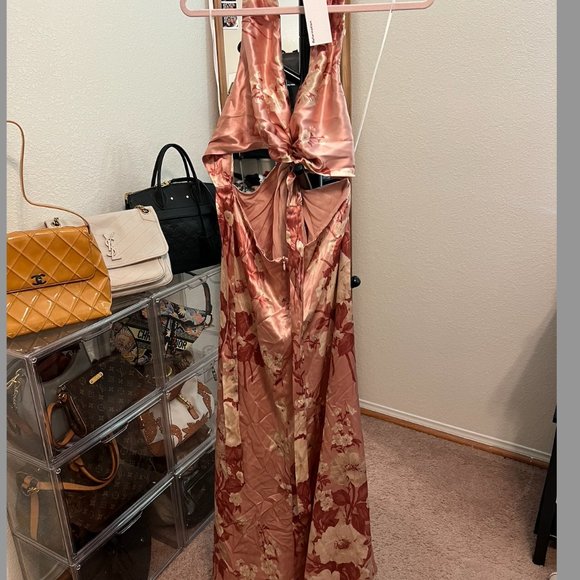 BRAND NEW REFORMATION GOWN - Picture 2 of 2